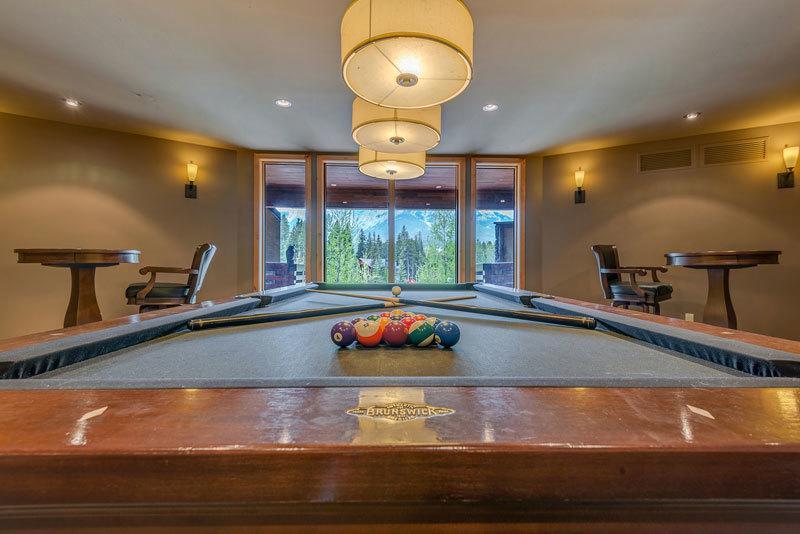 Luxury Canmore Vacations Rom bilde